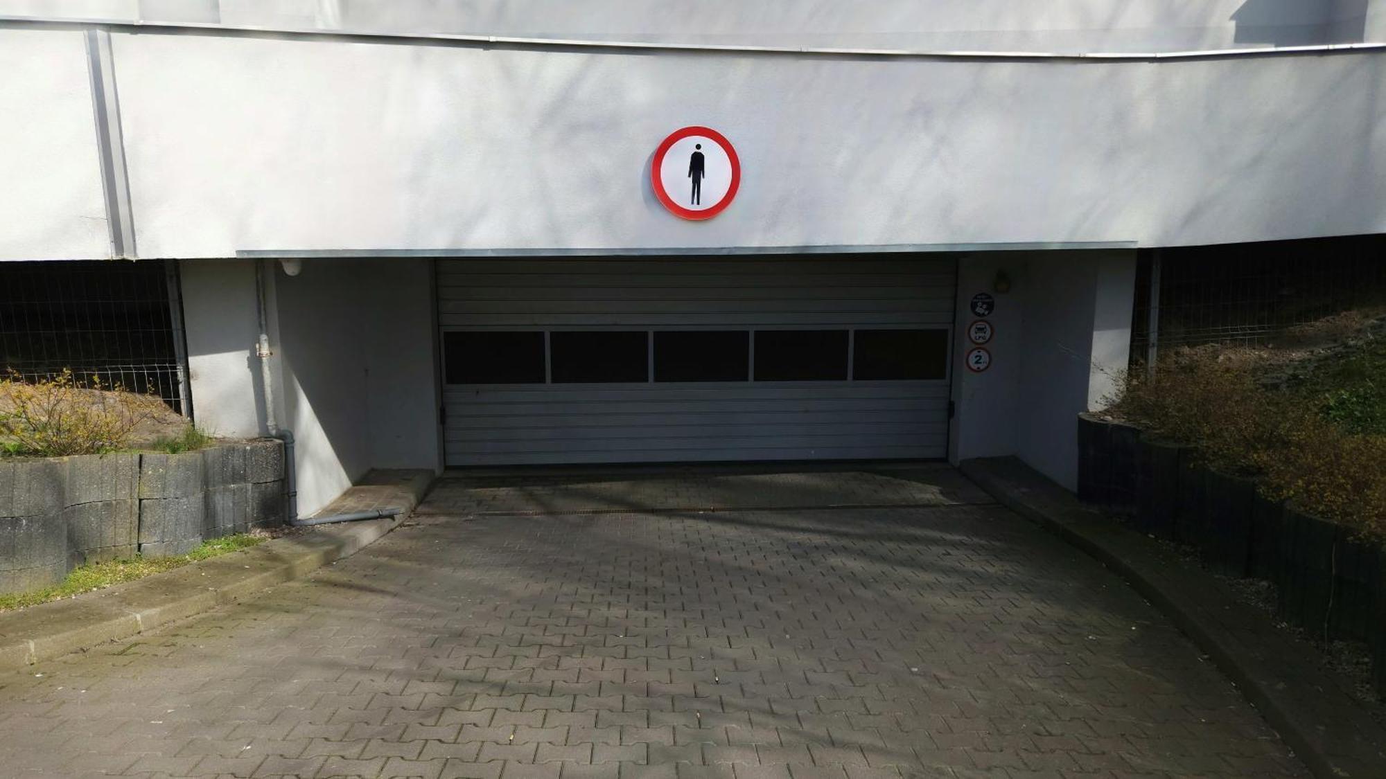 Apartment Kaskada Parking & Balcony By Axel *